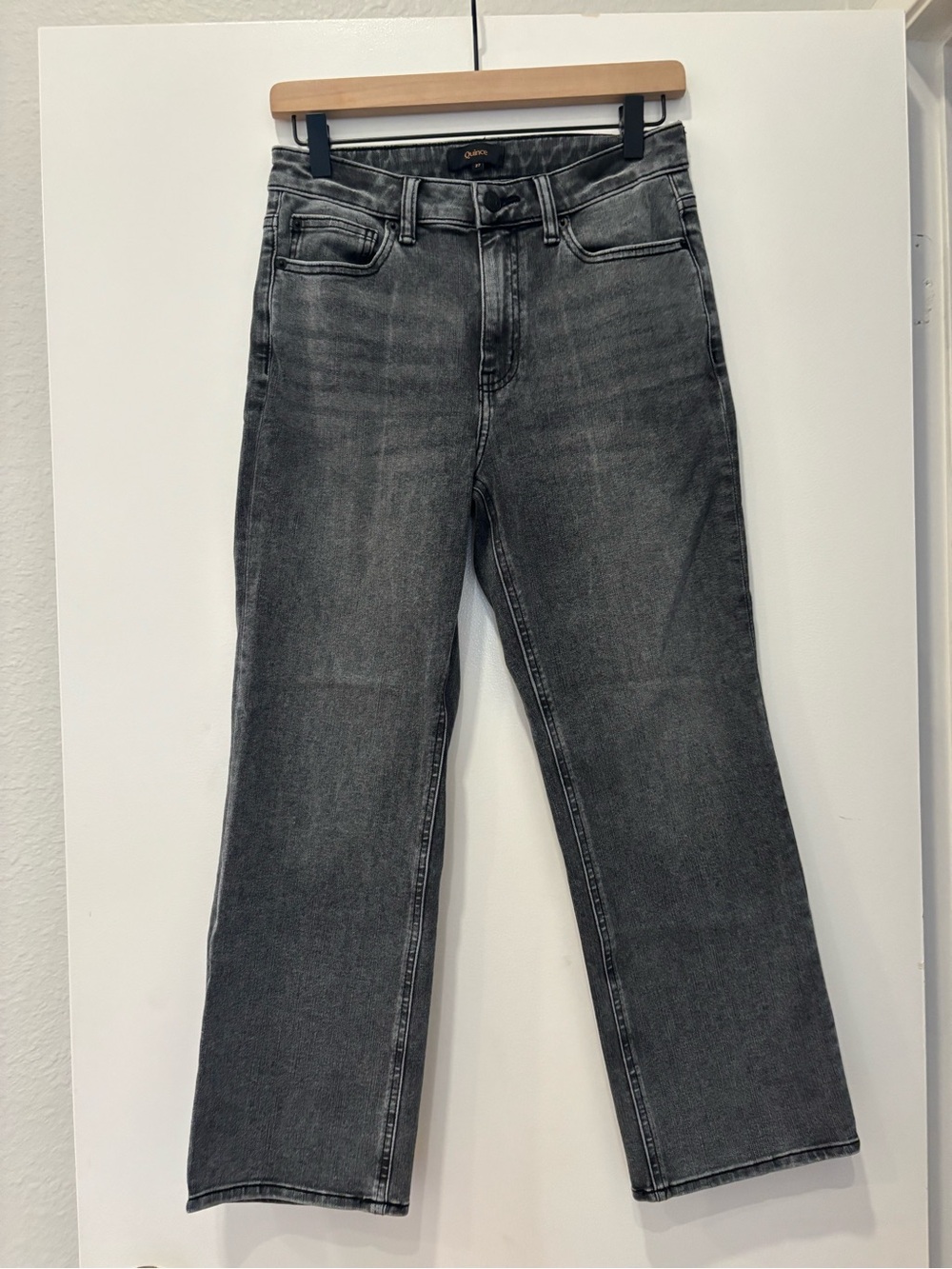 classic Quince Bella Stretch Straight Leg Jeans Grayed Out Sz 27 shaping